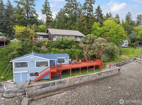 13725 SW Pohl Road Vashon WA 98070