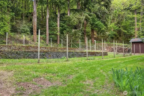 13725 SW Pohl Road Vashon WA 98070