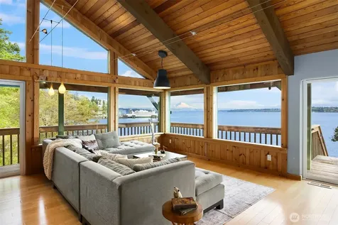13725 SW Pohl Road Vashon WA 98070