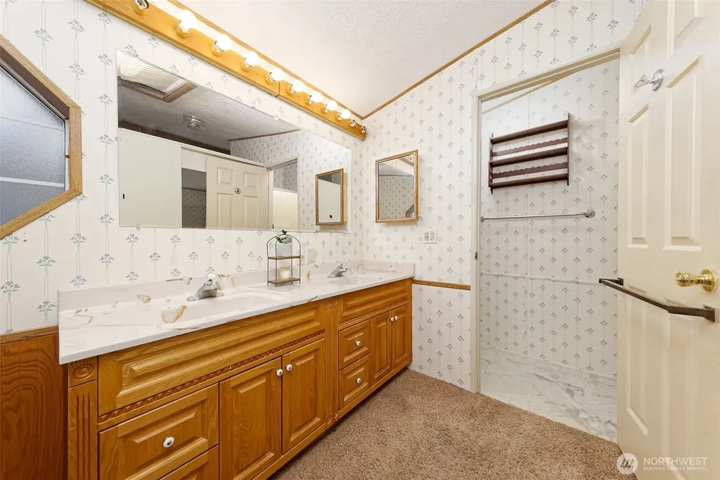 11 Donder Road Shelton WA 98584