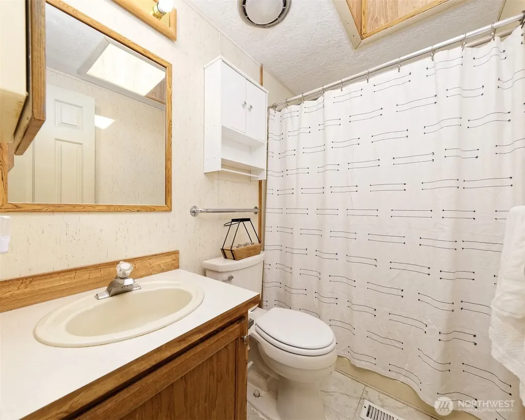 11 Donder Road Shelton WA 98584