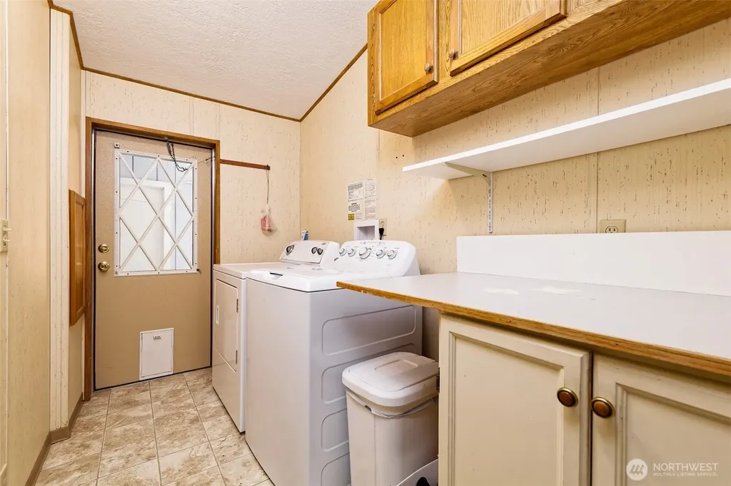 11 Donder Road Shelton WA 98584