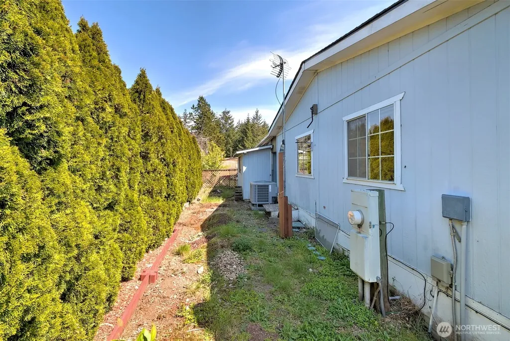 11 Donder Road Shelton WA 98584