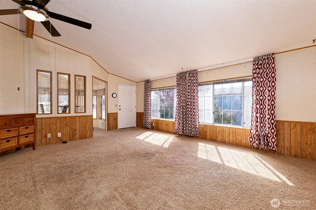 11 Donder Road Shelton WA 98584