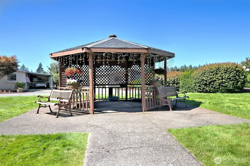 11 Donder Road Shelton WA 98584