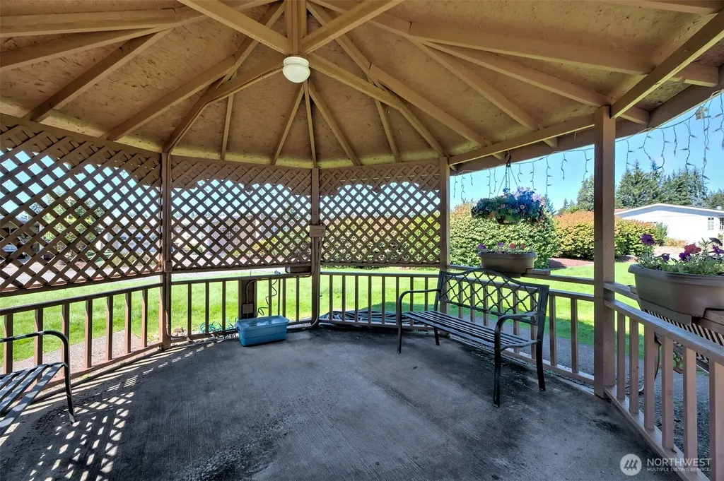 11 Donder Road Shelton WA 98584