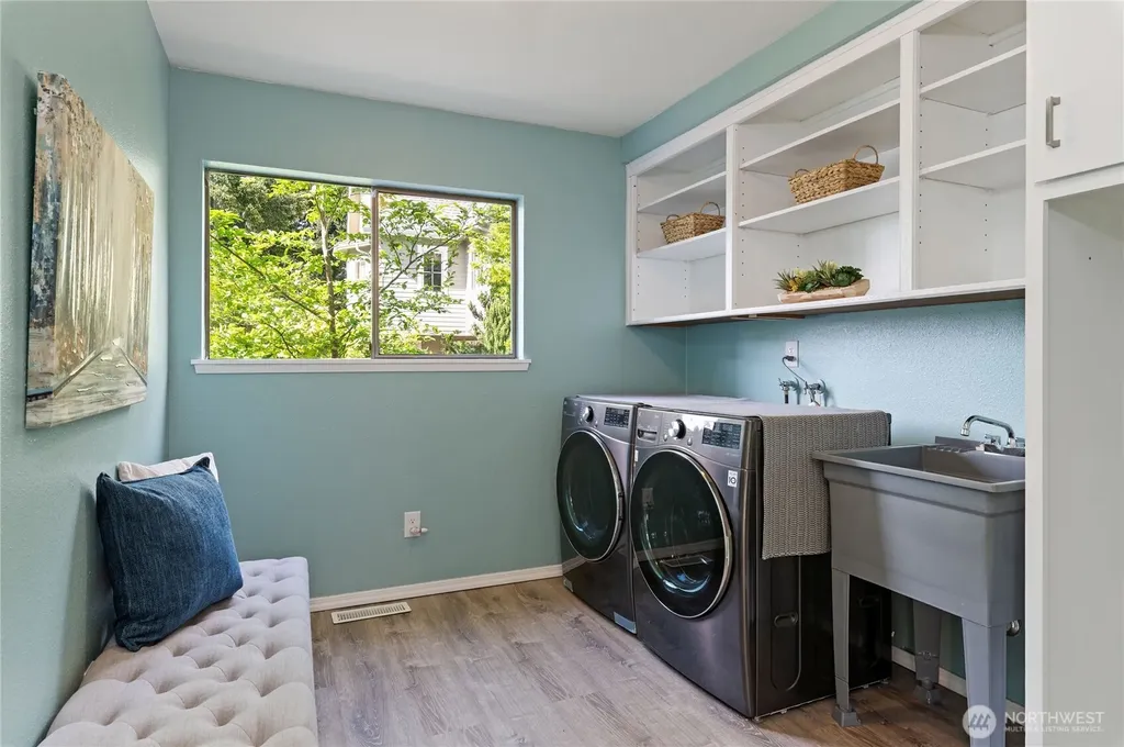 4610 Marine View Place Bremerton WA 98312