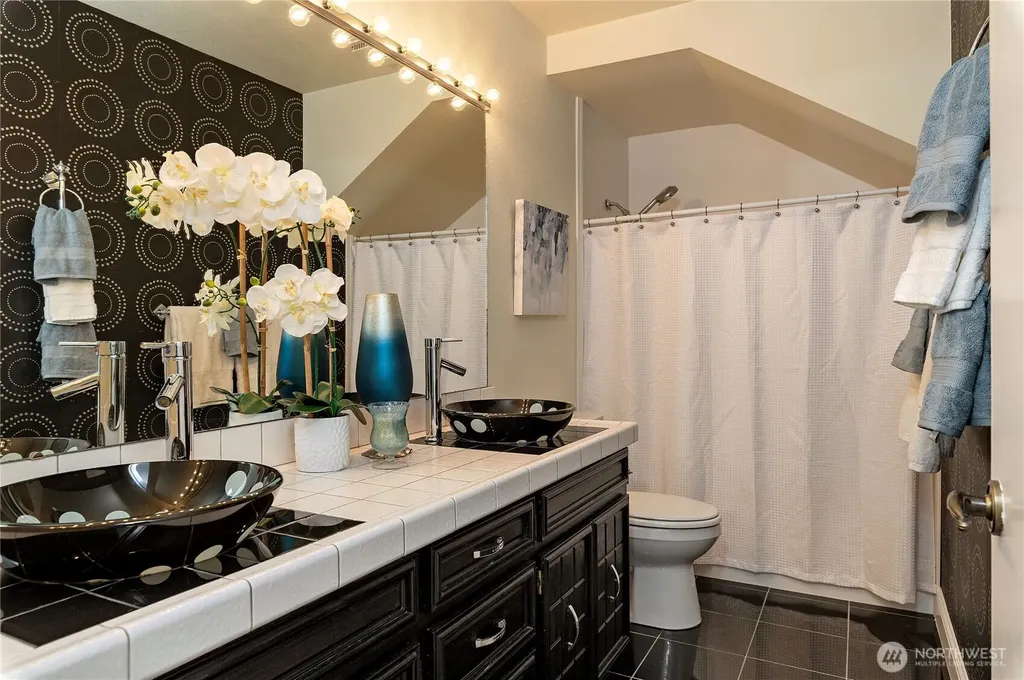 4610 Marine View Place Bremerton WA 98312