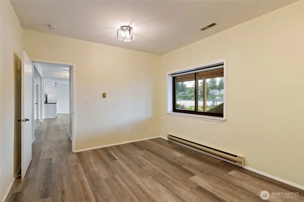4610 Marine View Place Bremerton WA 98312