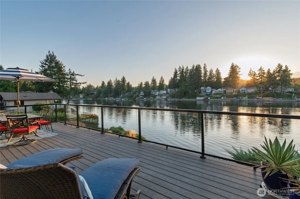 4610 Marine View Place Bremerton WA 98312