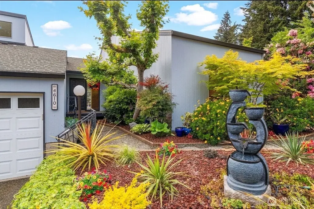 4610 Marine View Place Bremerton WA 98312