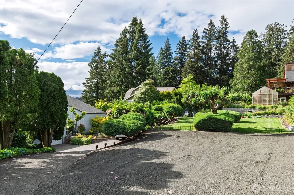 4610 Marine View Place Bremerton WA 98312