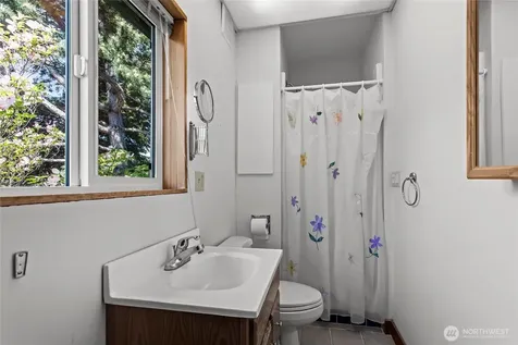 3701 Whitman Street Tacoma WA 98407