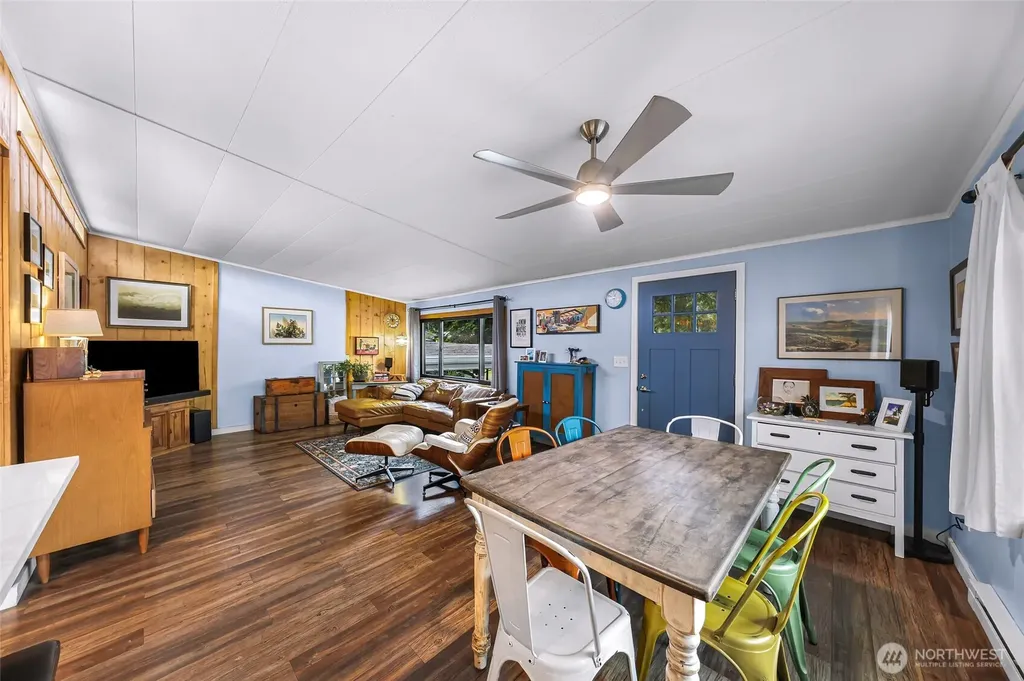 5013 Cedar Street Blaine WA 98230