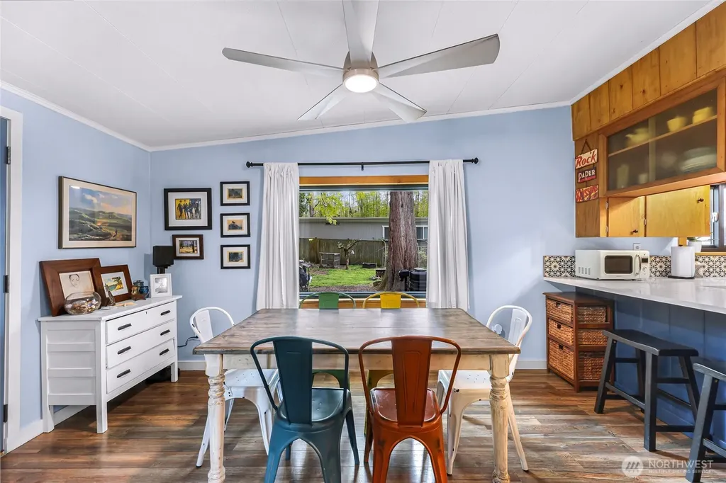 5013 Cedar Street Blaine WA 98230