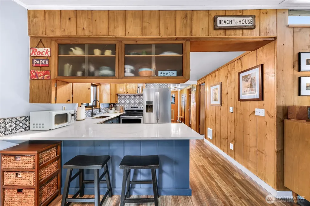 5013 Cedar Street Blaine WA 98230