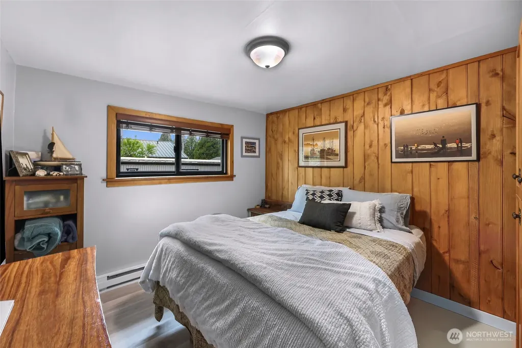 5013 Cedar Street Blaine WA 98230
