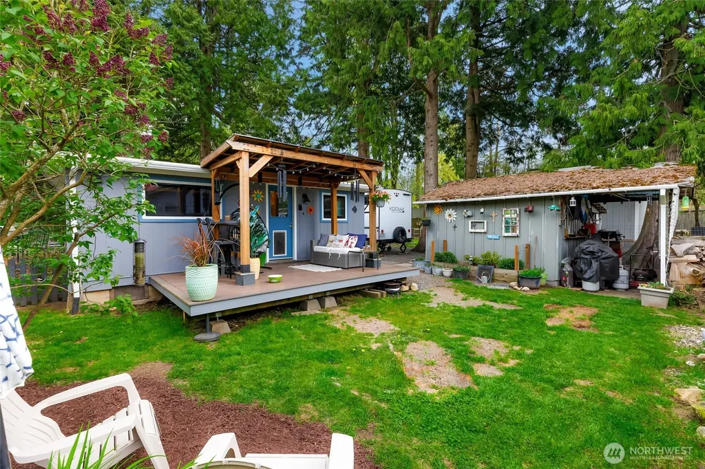 5013 Cedar Street Blaine WA 98230