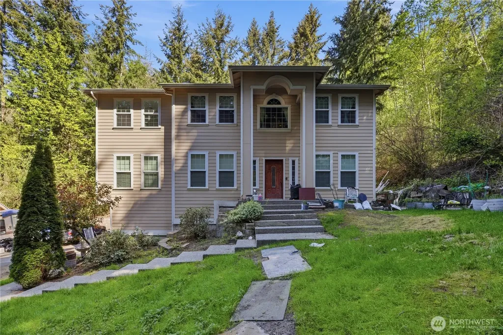 18705 Larch Way Lynnwood WA 98037