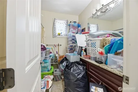 18705 Larch Way Lynnwood WA 98037