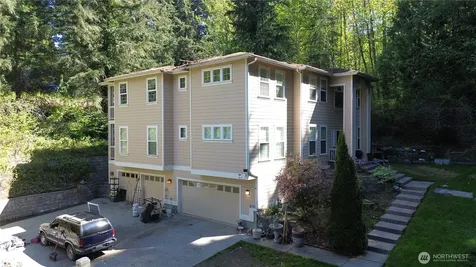 18705 Larch Way Lynnwood WA 98037