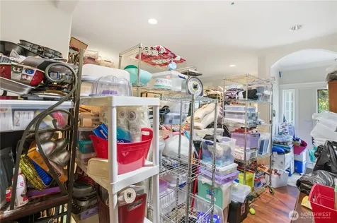 18705 Larch Way Lynnwood WA 98037