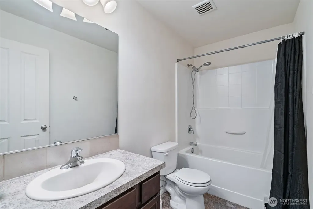 7637 Brianna Court SE Olympia WA 98513