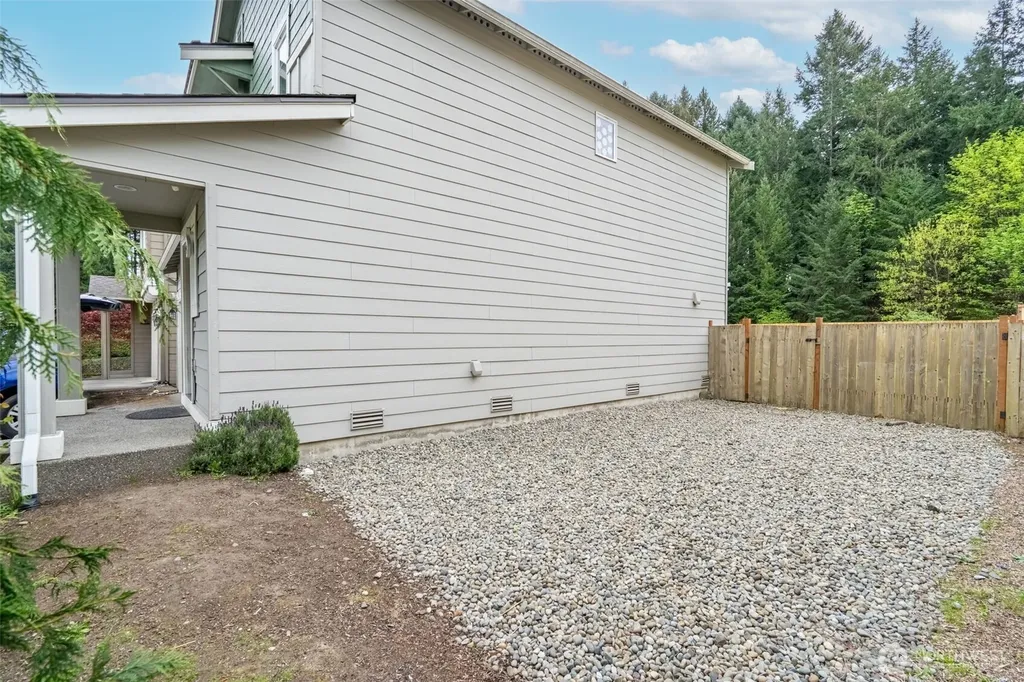 7637 Brianna Court SE Olympia WA 98513