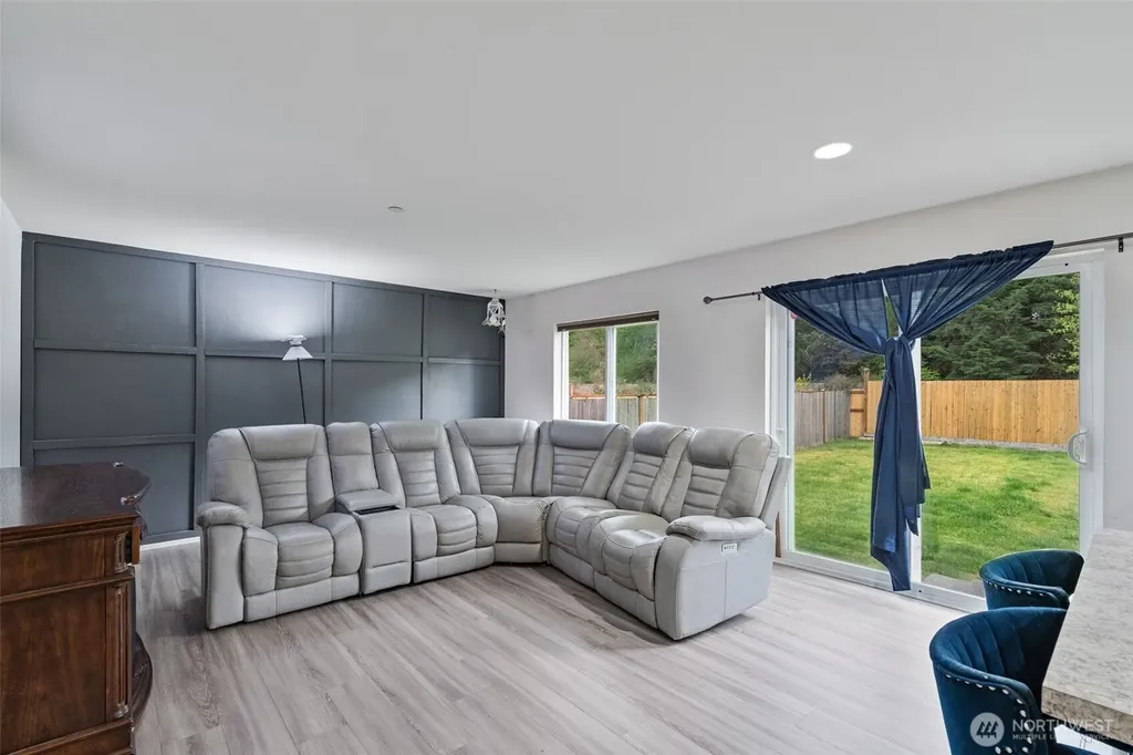 7637 Brianna Court SE Olympia WA 98513