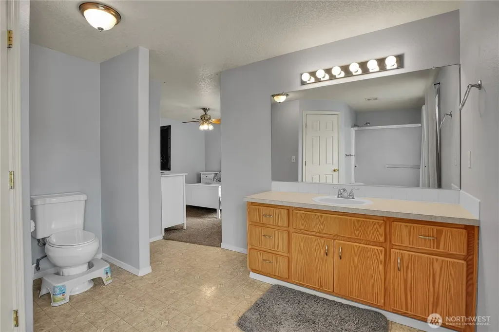 622 NW 29th Place Battle Ground WA 98604