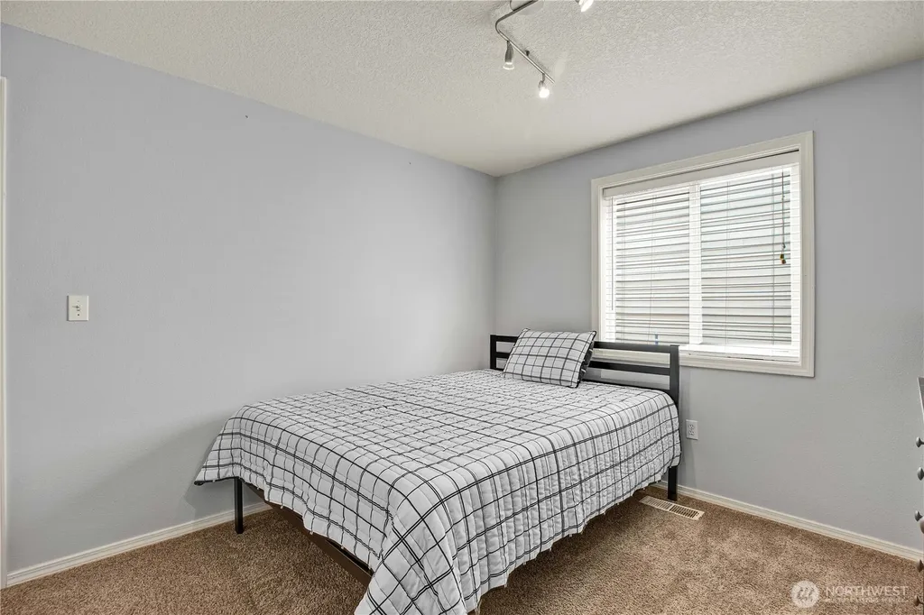 622 NW 29th Place Battle Ground WA 98604