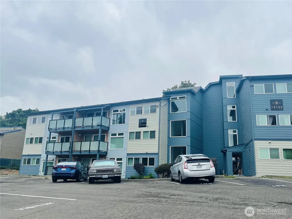 15154 65th Avenue S Tukwila WA 98188