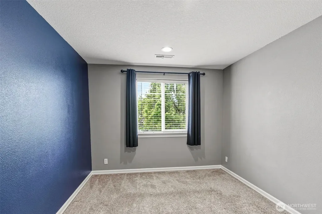 1826 Island Drive Longview WA 98632