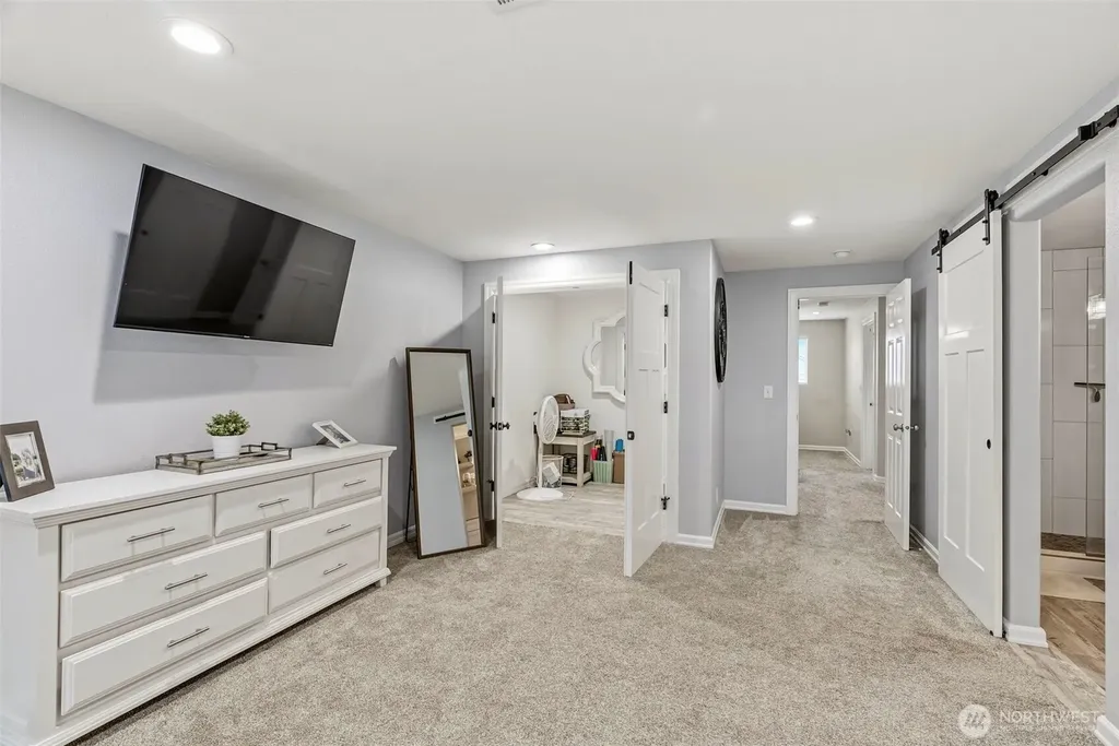 1826 Island Drive Longview WA 98632