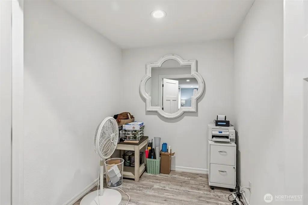1826 Island Drive Longview WA 98632