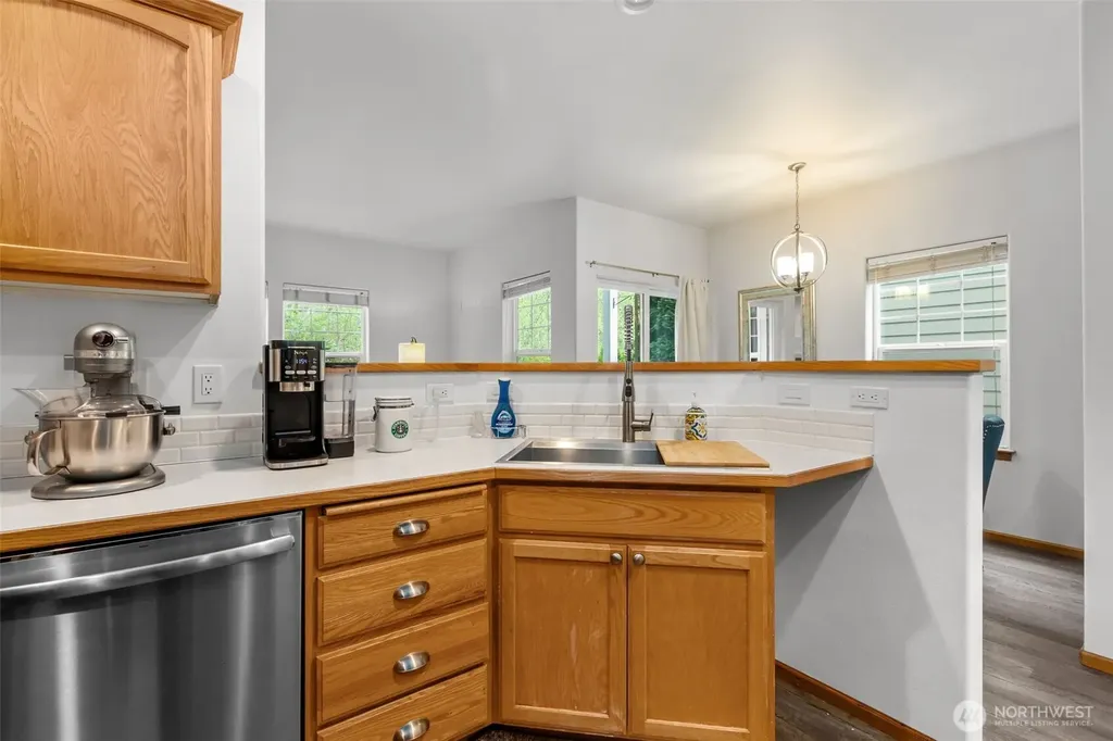 10617 NE Kingston Meadows Circle Kingston WA 98346
