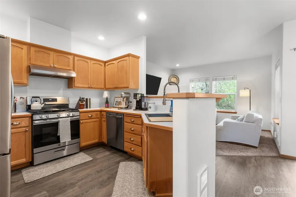 10617 NE Kingston Meadows Circle Kingston WA 98346