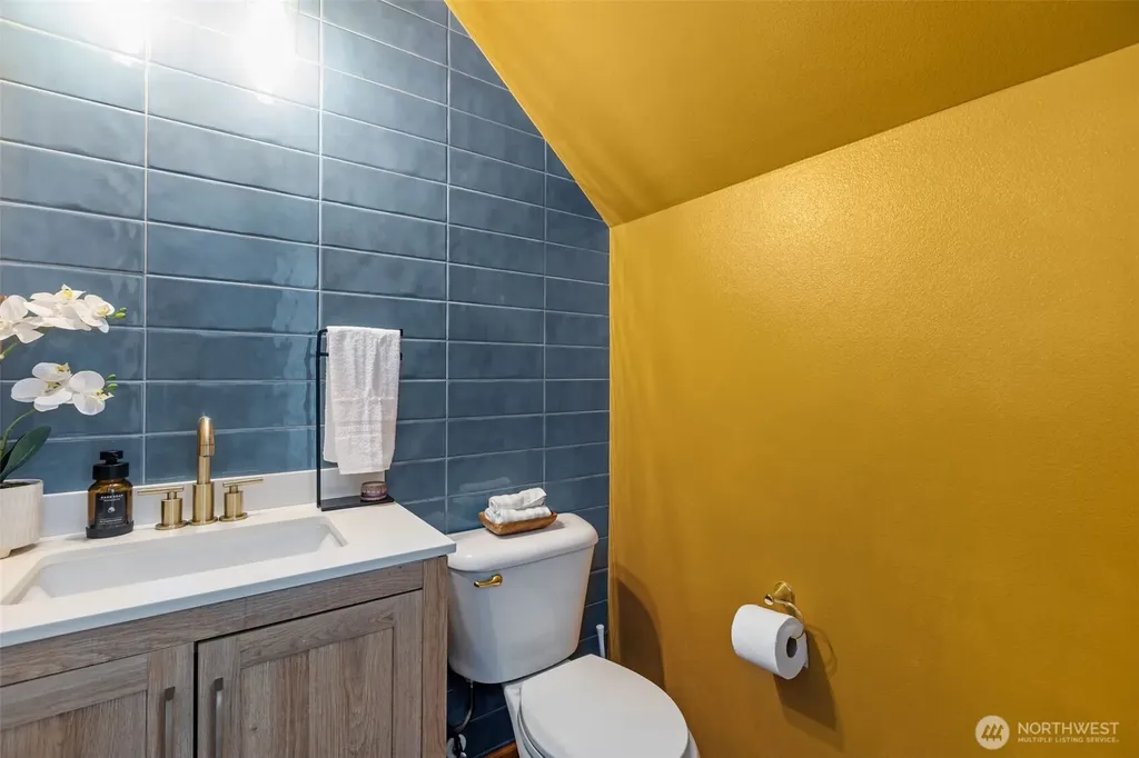 10617 NE Kingston Meadows Circle Kingston WA 98346