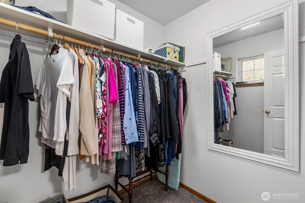 10617 NE Kingston Meadows Circle Kingston WA 98346