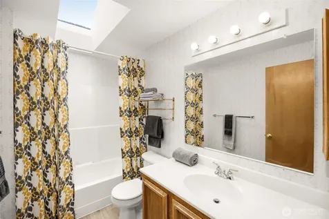 16110 SE 180th Place Renton WA 98058