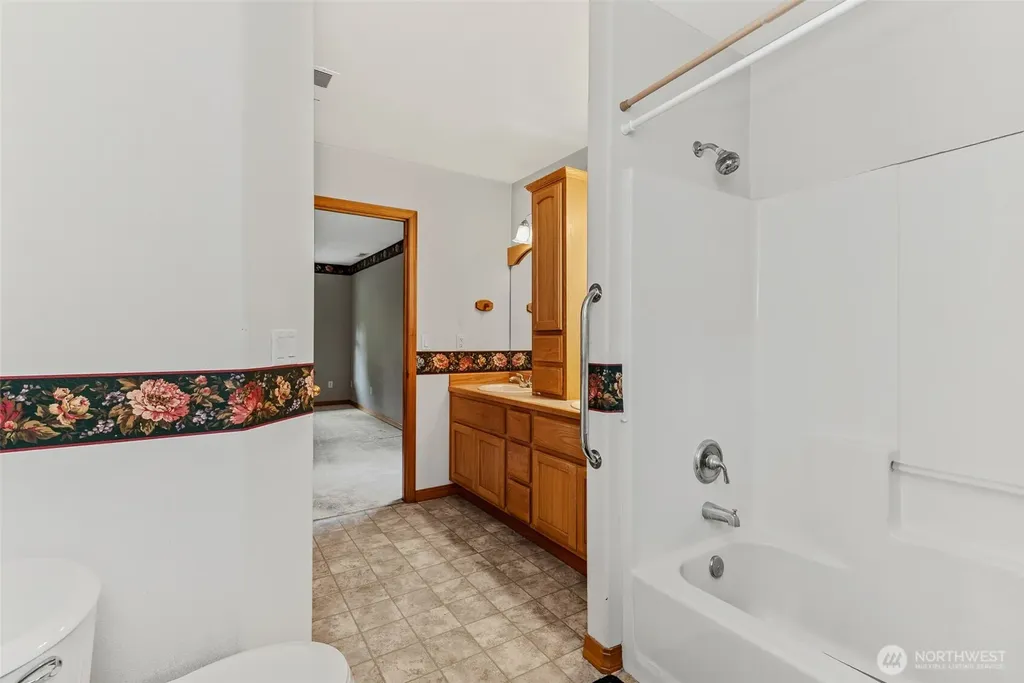 4311 NW 419th Woodland WA 98674