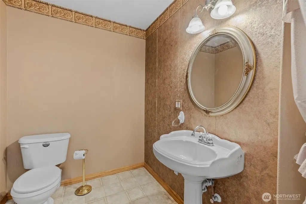 4311 NW 419th Woodland WA 98674