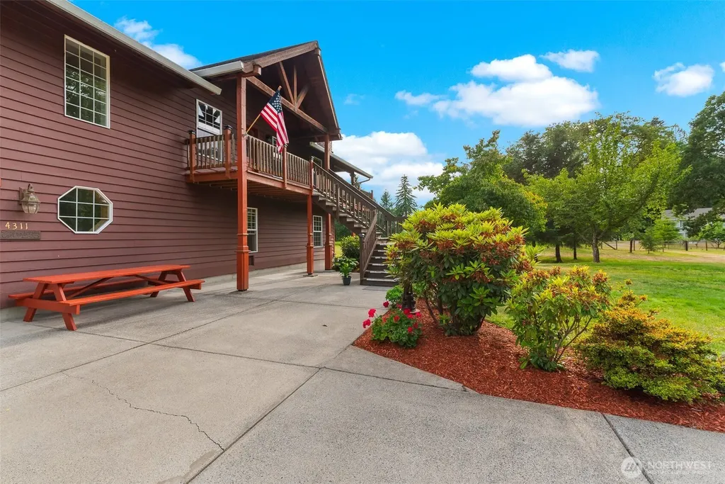 4311 NW 419th Woodland WA 98674