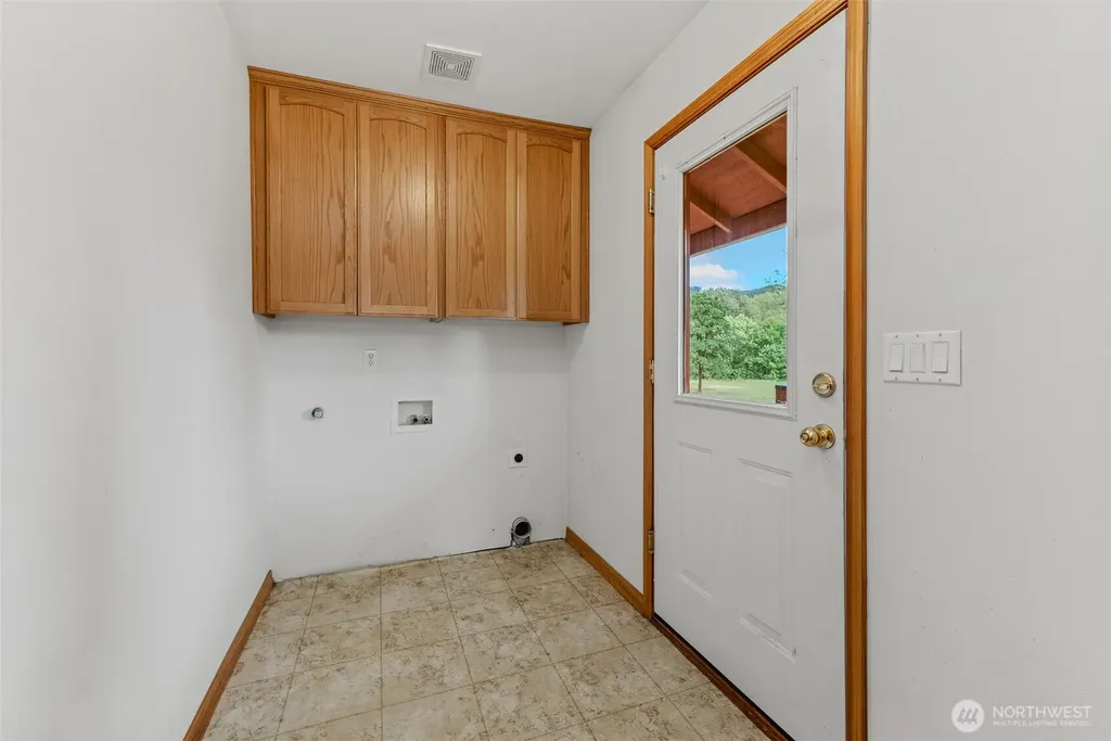 4311 NW 419th Woodland WA 98674