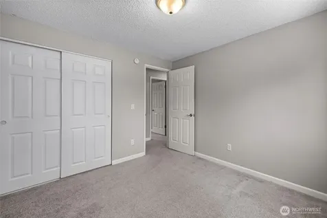 29237 20th Way S Federal Way WA 98003