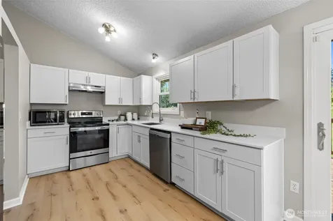 29237 20th Way S Federal Way WA 98003