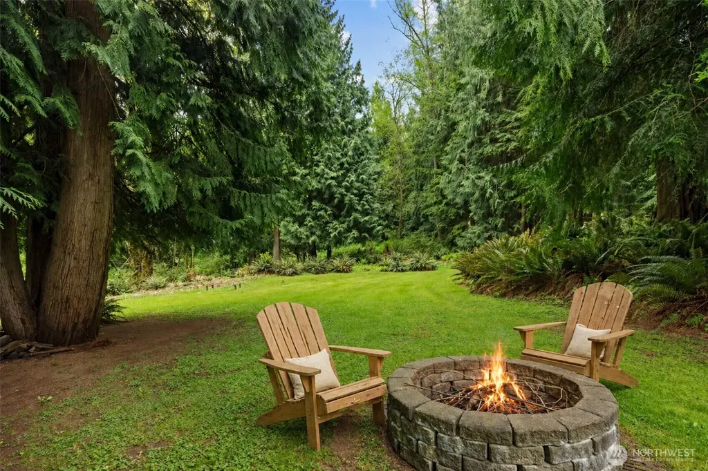 23417 32nd Avenue NE Arlington WA 98223