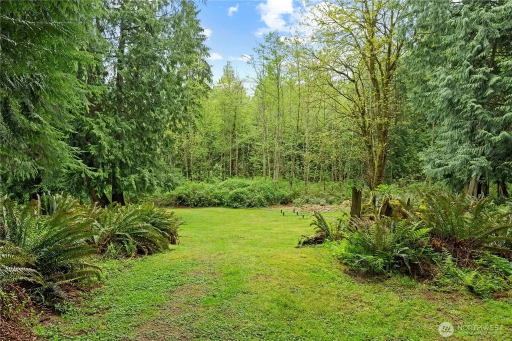 23417 32nd Avenue NE Arlington WA 98223