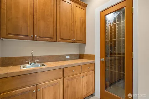 3021 278th Court SE Sammamish WA 98075