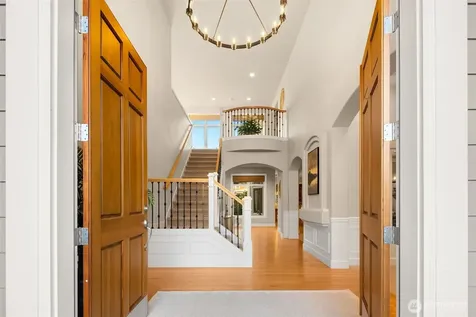 3021 278th Court SE Sammamish WA 98075